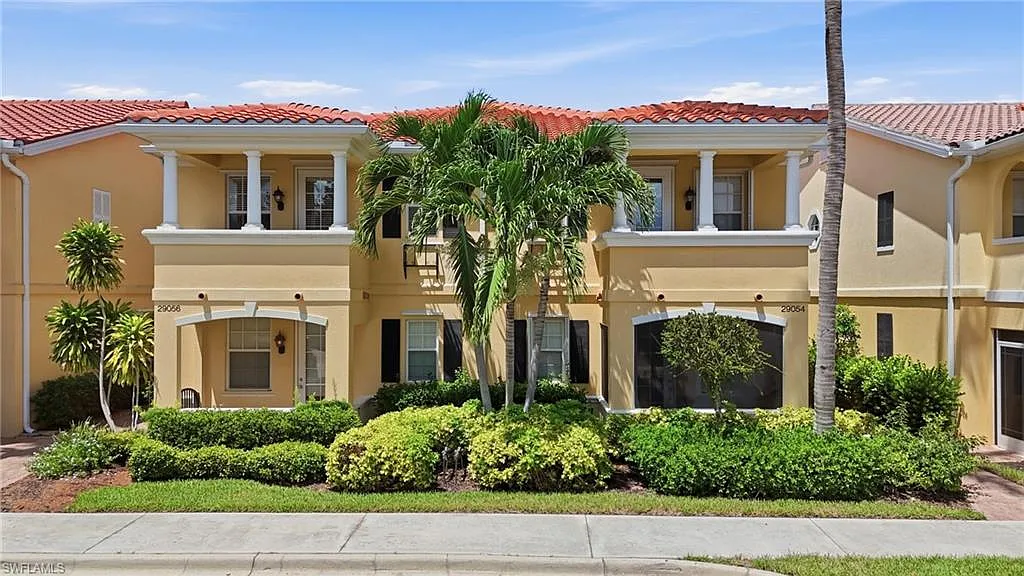3 bed, 3.0 bath, 1868 sqft, $3,500 — Photo 1