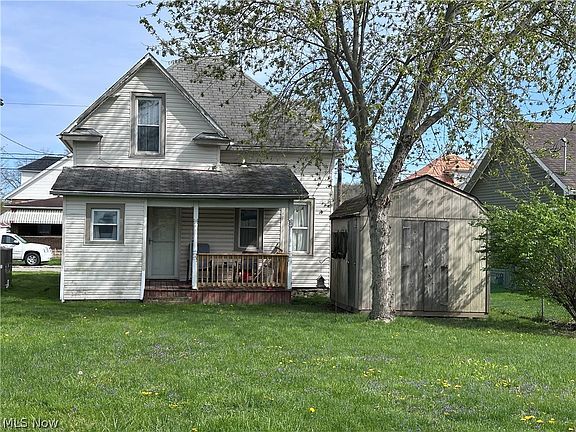 5th image of 1605 Dewey St