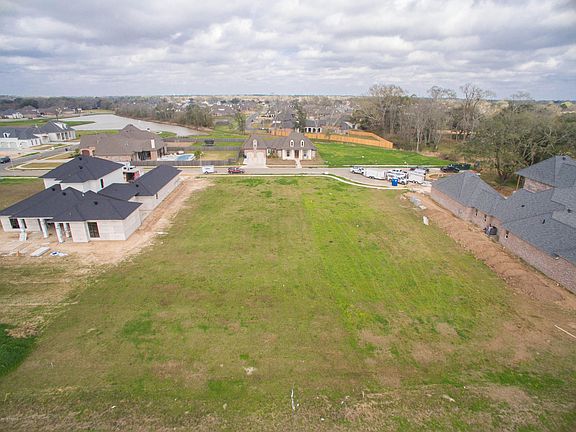 5th image of 103 Kingfisher Dr