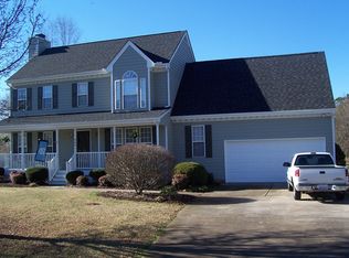 645 Long Cove Ct, Clayton, NC 27527