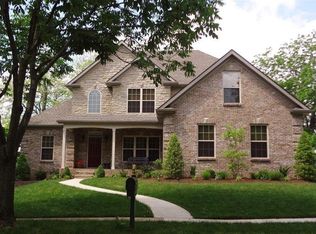 513 Houston Oaks Dr, Paris, KY 40391