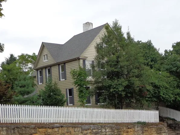 711 Highland Ave, Bristol, VA 24201