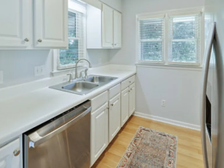 2831 Edridge Ct #202 — Photo 16