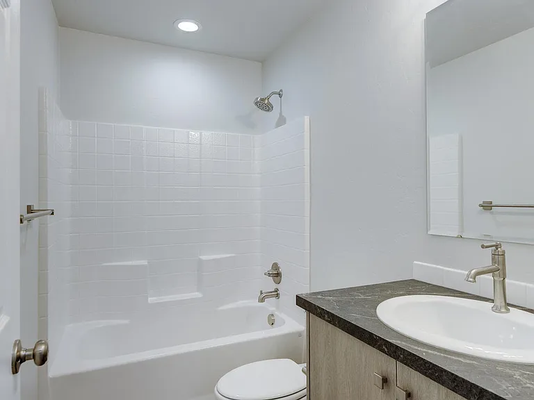 2395 W Opalite Dr — Photo 20
