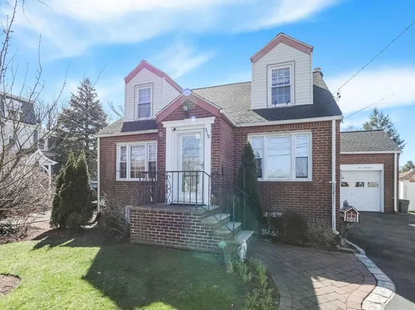 319 E Madison Ave, Dumont, NJ 07628