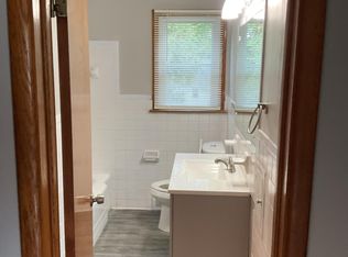 399 Warwick St, Akron, OH 44305