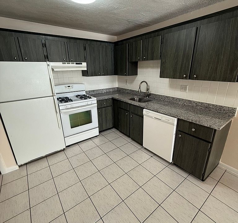 1st image of 229 Independence Ave #2