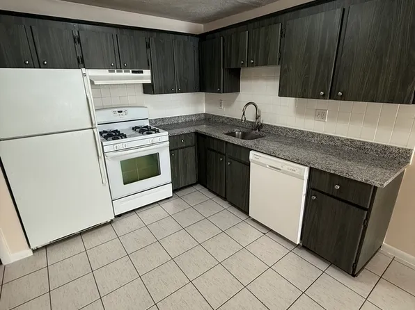 229 Independence Ave #2, Quincy, MA 02169