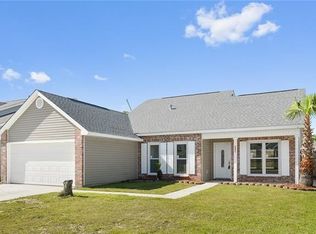 2041 Heather Ln, Slidell, LA 70461