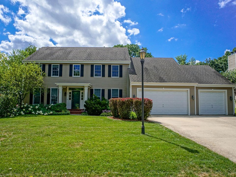 1st image of 825 Lynnewood Dr