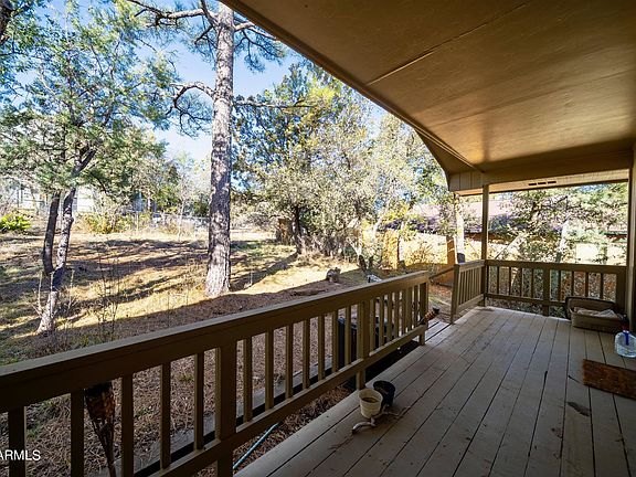 5th image of 1054 Hyland Cir