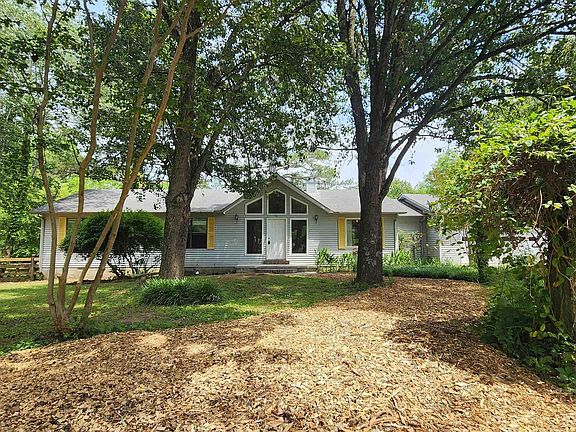 5th image of 861 Scott Rd