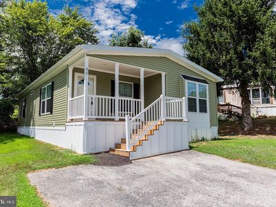 92 Cherokee Dr, Windsor, PA, 17366