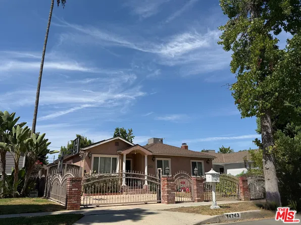 14743 McCormick St, Van Nuys, CA 91411