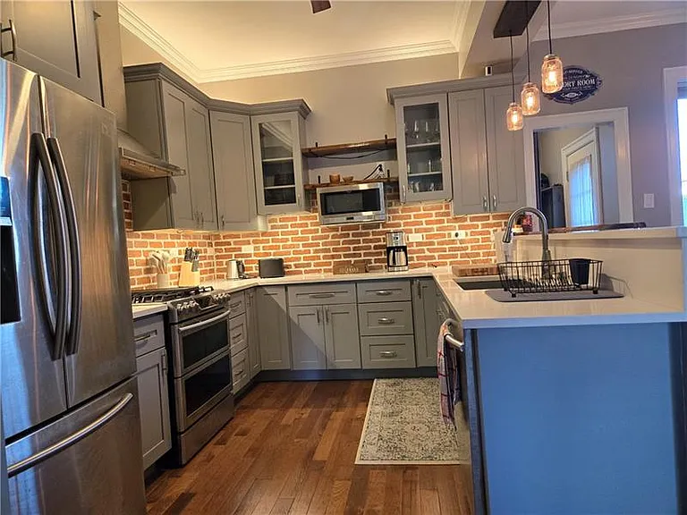 Stylish and equipped kitchen!