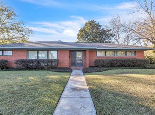 15 David St, West Point, MS 39773