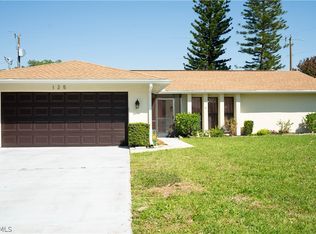 125 Sebring Cir, Lehigh Acres, FL 33936