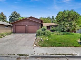 786 Meadows Dr, Twin Falls, ID 83301