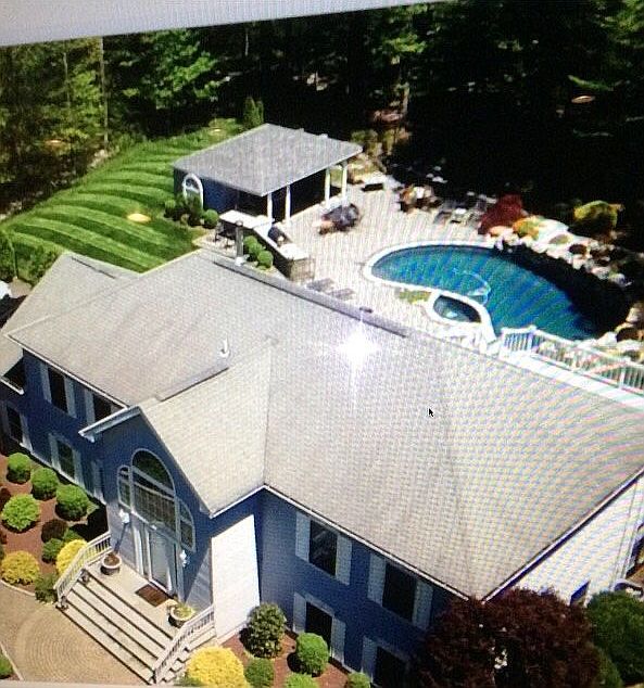 1st image of 380 W Shore Dr