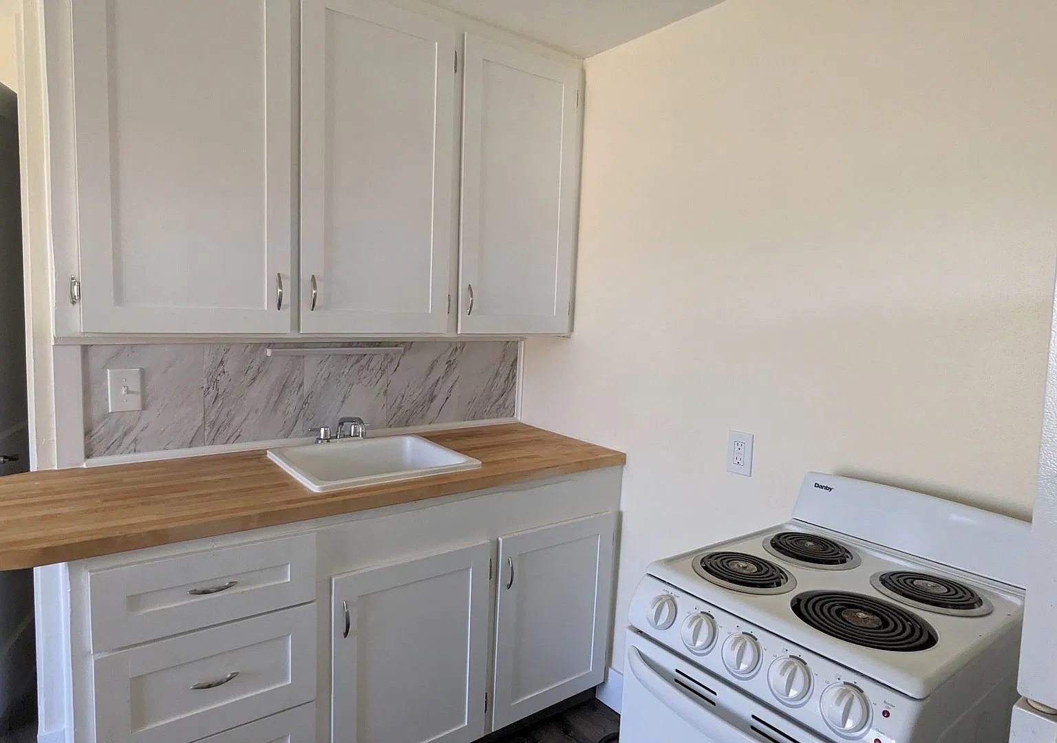 2648 S Getty St — Photo 3