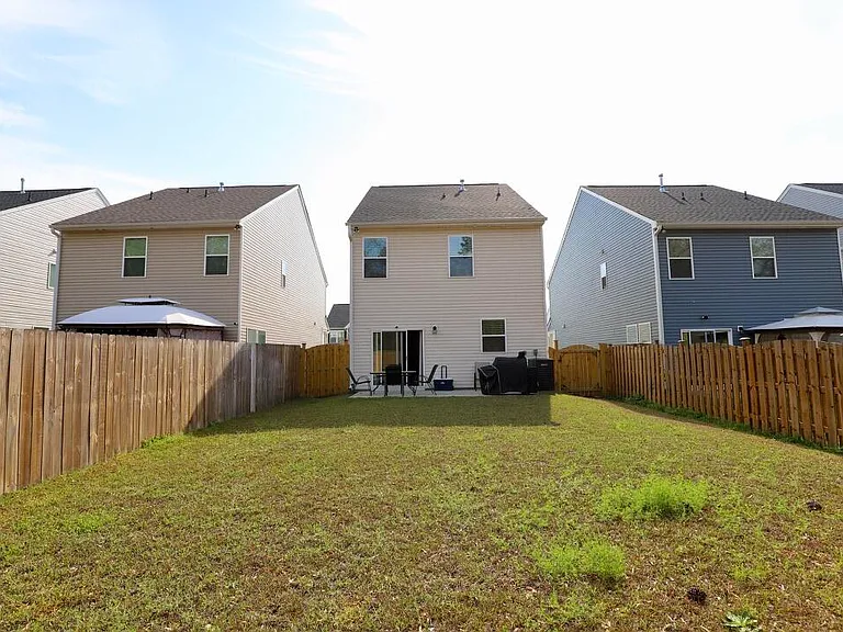 1049 Crescent Moon Loop — Photo 58