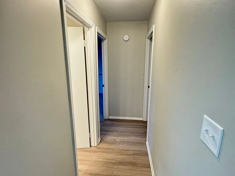2208 S Main St — Photo 6