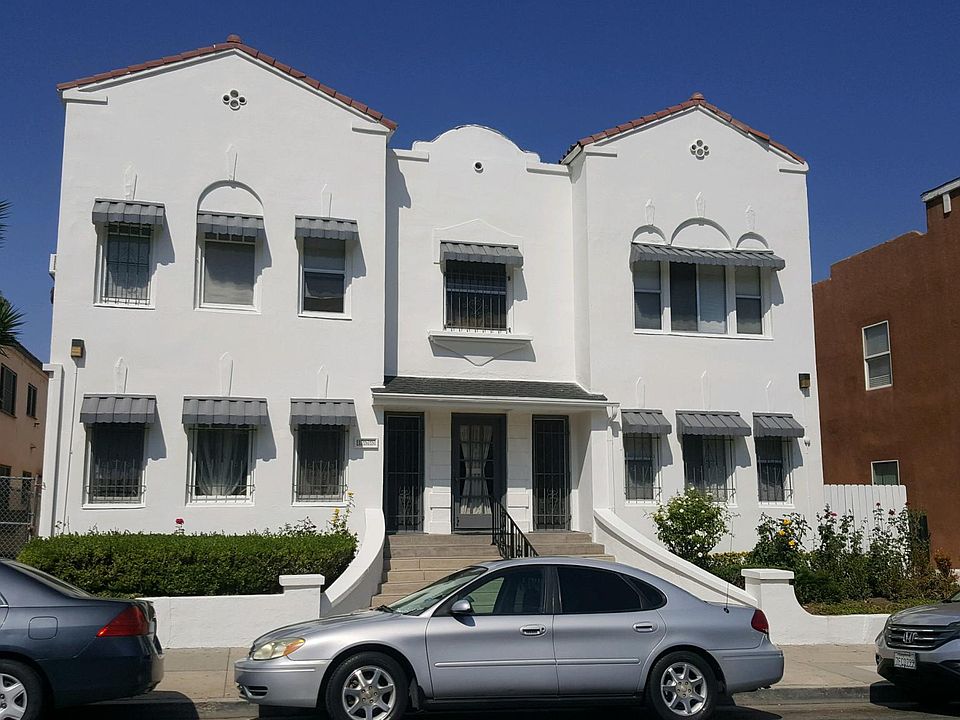 1st image of 155 S Manhattan Pl