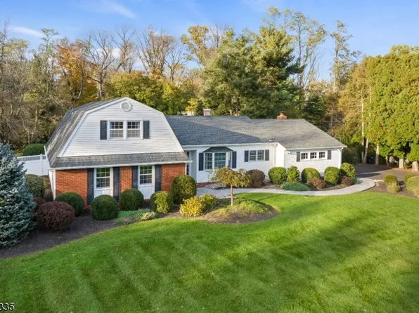12 Merritt Ln, Rocky Hill Boro, NJ 08553