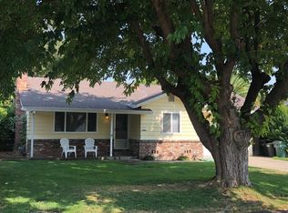 4960 Heatherdale Ln, Carmichael, CA 95608