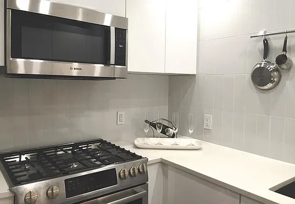 Rented by Keller Williams NYC | media 10