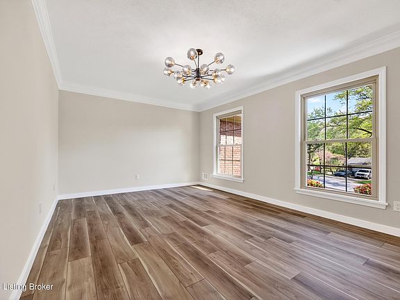 4th image of 9206 Lakeridge Dr