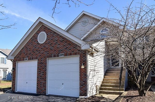 1st image of 2209 Gladstone Ct #2209