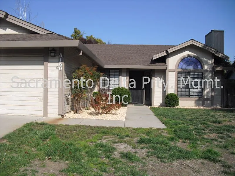 8160 Clarion Cir photo 1