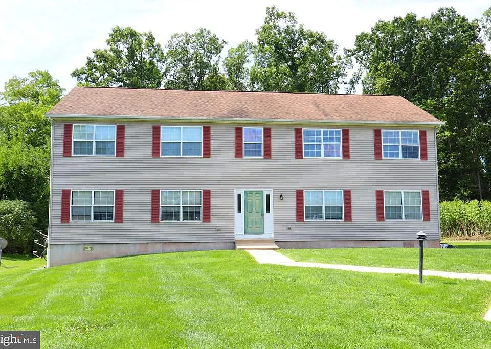 101 Oak Grove Rd #A4