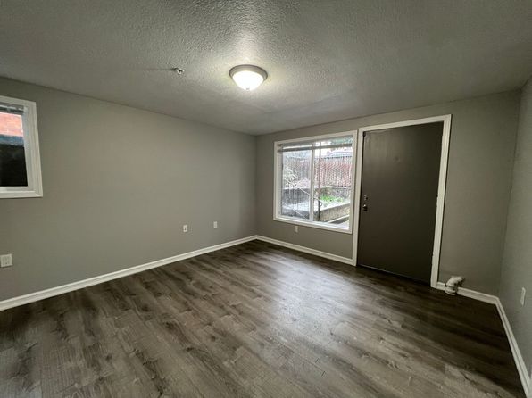 14808 E Burnside St #14932A