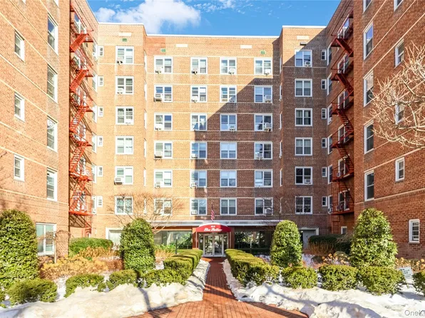 64-11 99th Street #318, Rego Park, NY 11374