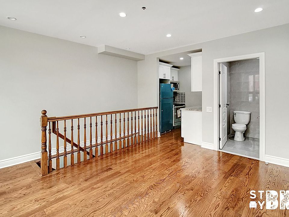 1st image of 948 Herkimer St #1F