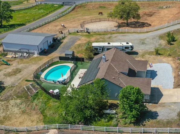 295 Bridlewood Ln, Copperopolis, CA 95228