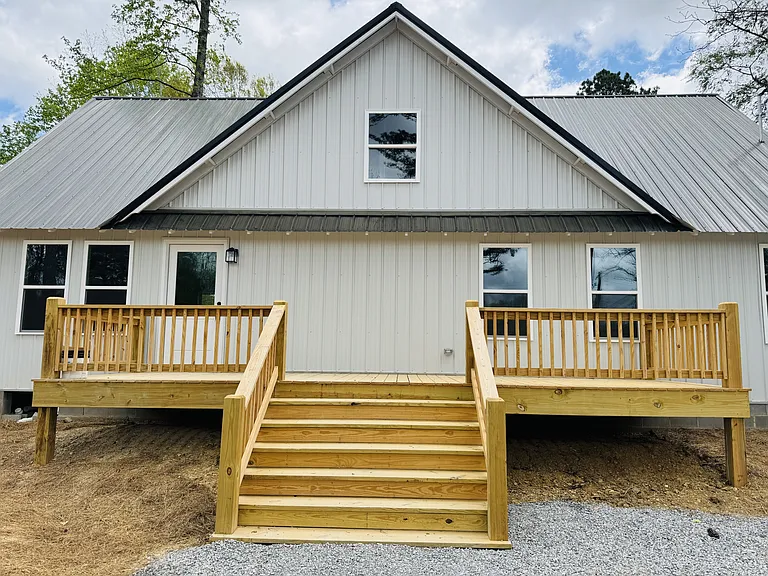 221 Sheffield Dr — Photo 9