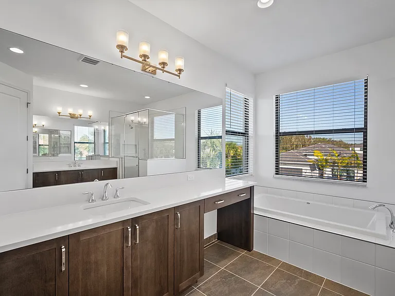 20800 Thistle Leaf Ln — Photo 17