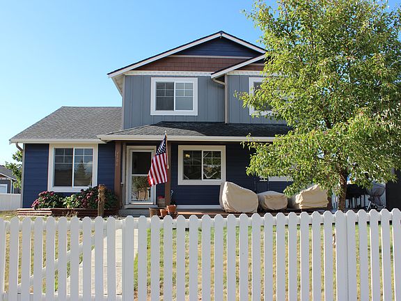 Freshly painted fence