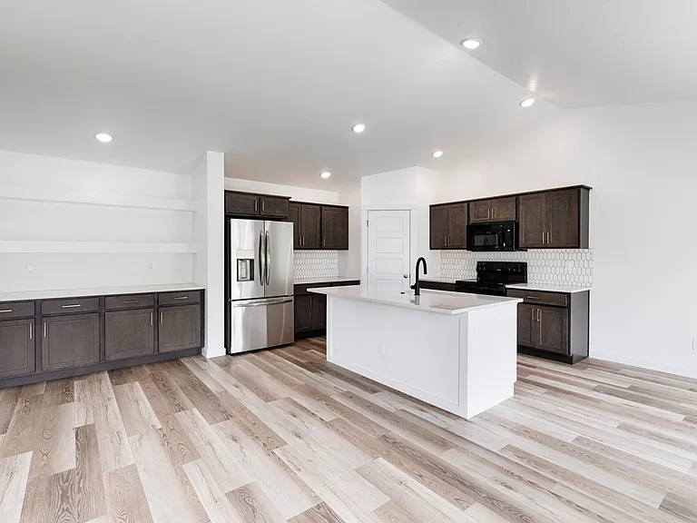 3069 S Trafori Ave — Photo 8