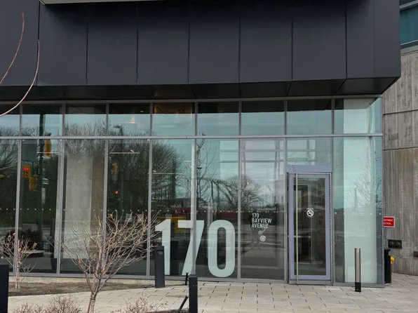 170 Bayview Ave #2710, Toronto, ON M5A 0M4