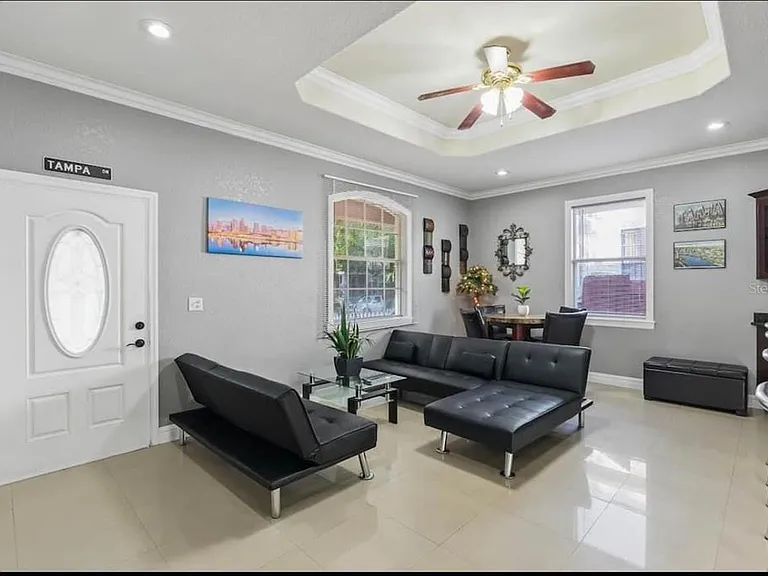 2324 W Palmetto St — Photo 8
