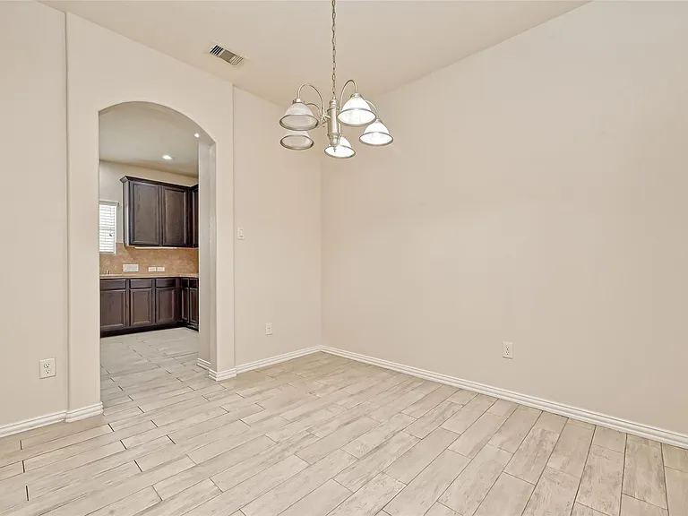 5015 Dartmoor Ridge Trl — Photo 9