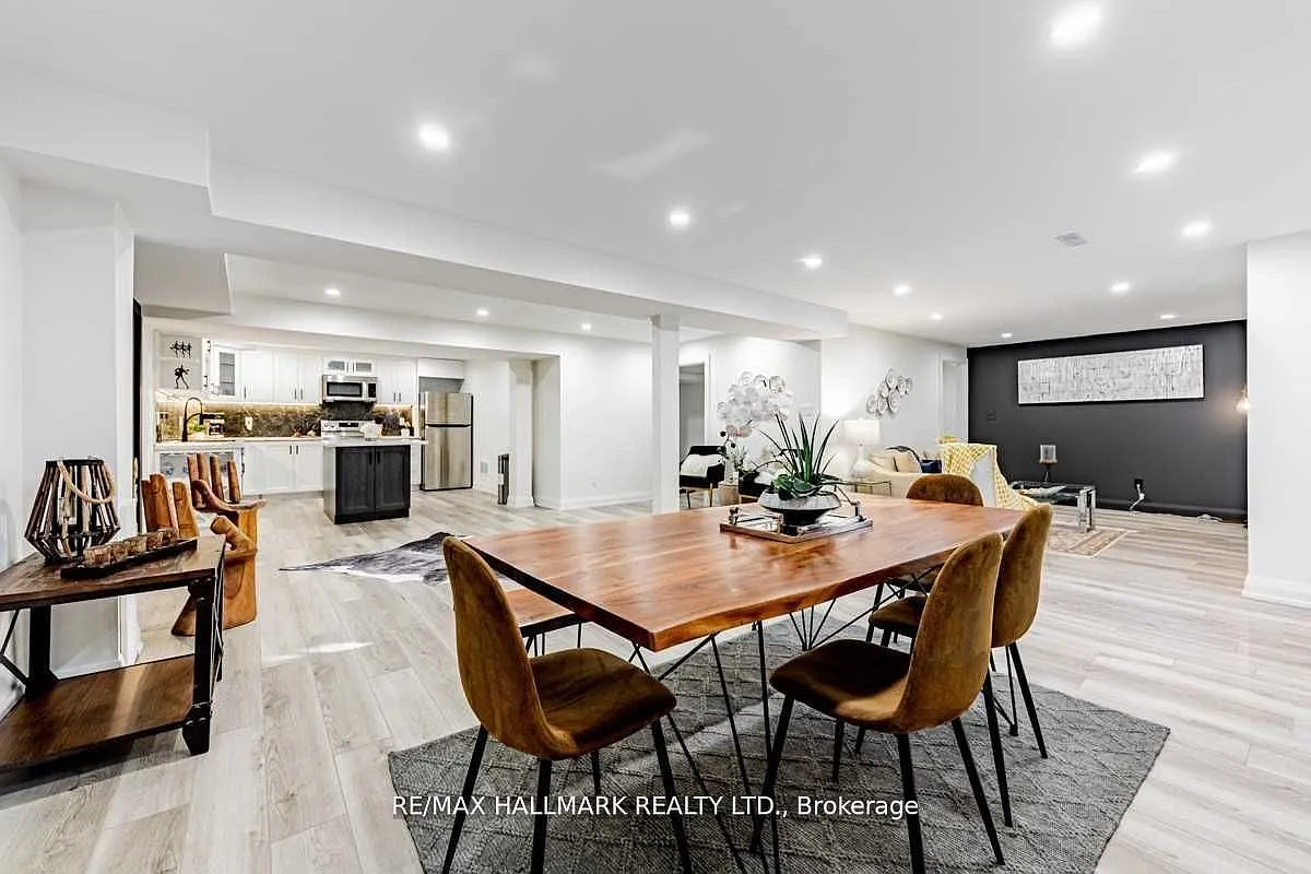 2 bed, $2,050 — Photo 2