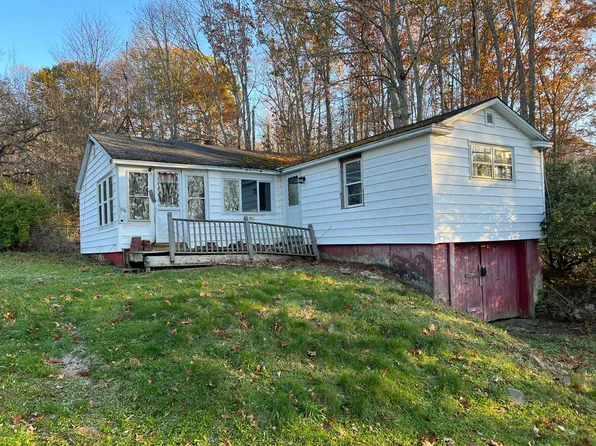 1297 River Road, Bucksport, ME 04416