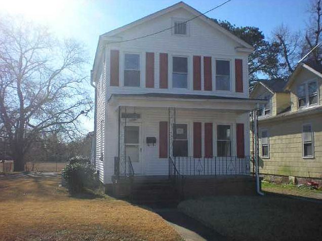 1st image of 3805 Columbia St