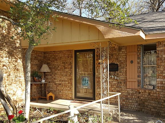 Welcoming front porch
