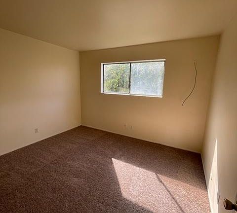 5th image of 660 Ventura St #660